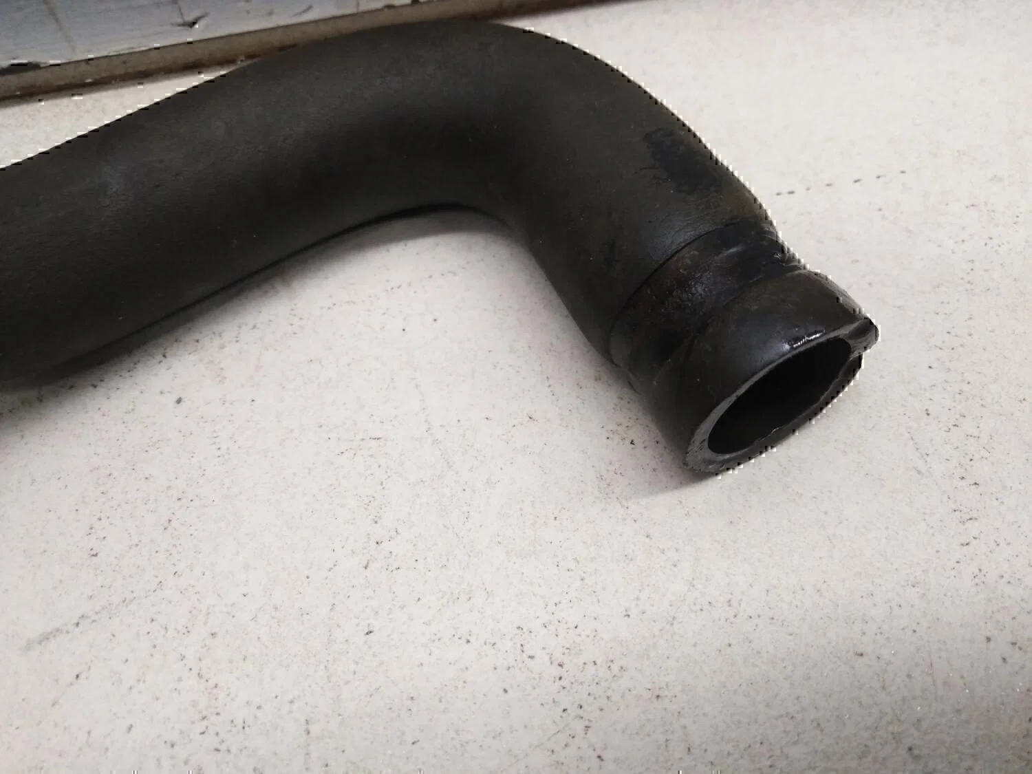 Патрубок отопителя RENAULT Logan 2005-2014 - миниатюра 5