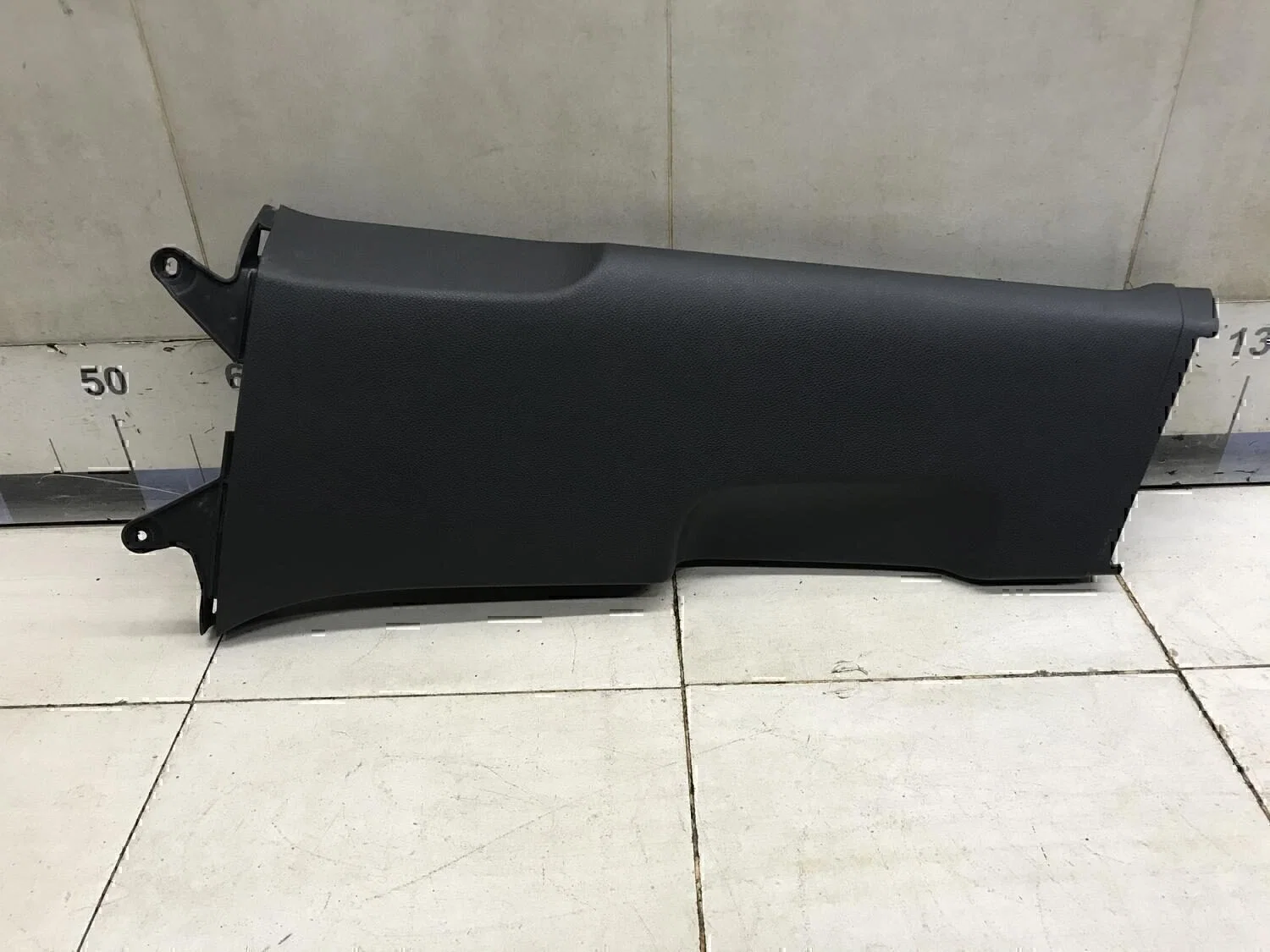 Обшивка стойки VW Golf V 2003-2009 - изображение 1