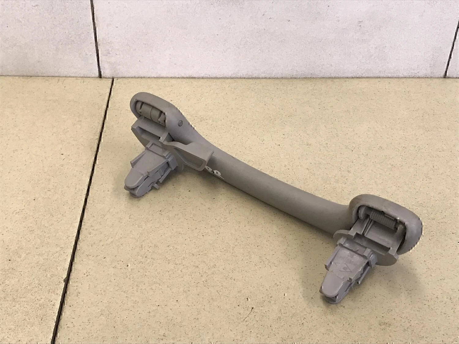 Ручка внутренняя потолочная NISSAN Primera P12E 2002-2007 - миниатюра 6
