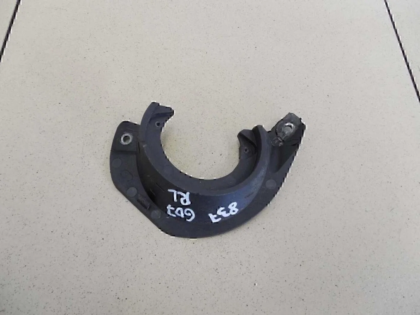 Кронштейн (сопут. товар) PEUGEOT 607 2000-2010 - изображение 1