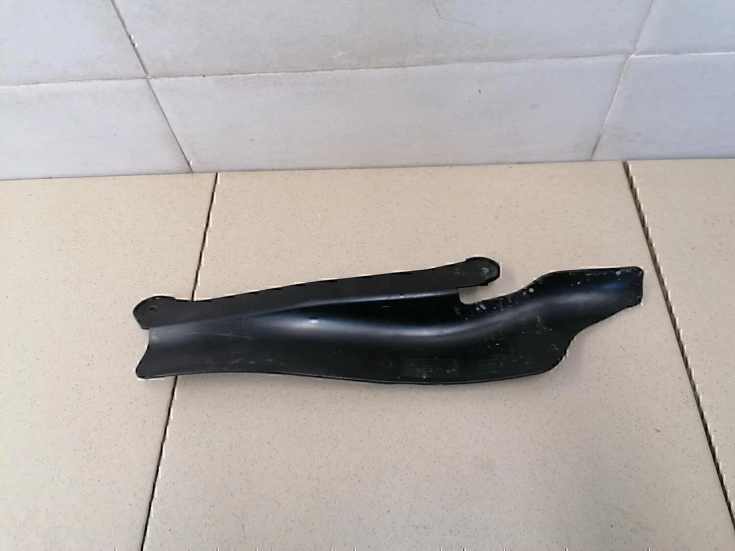 Накладка (кузов внутри) Hyundai-KIA RIO 2011-2017 - миниатюра 2