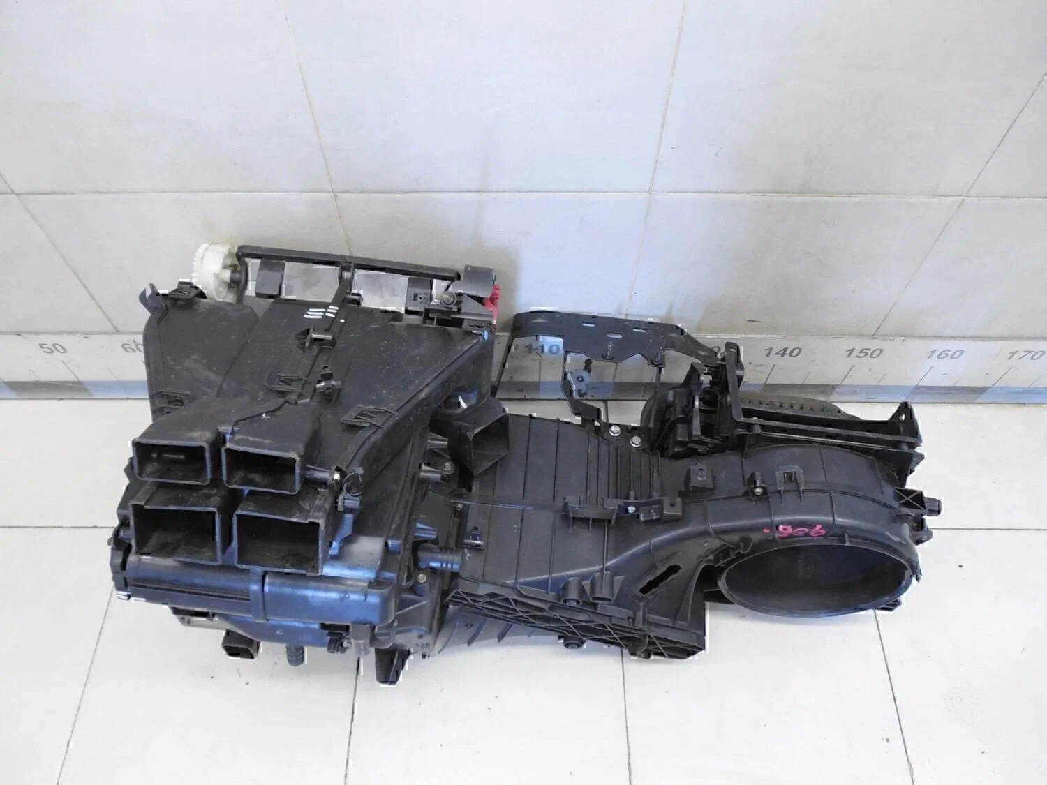 Корпус отопителя Audi Touran 2003-2010 - миниатюра 5