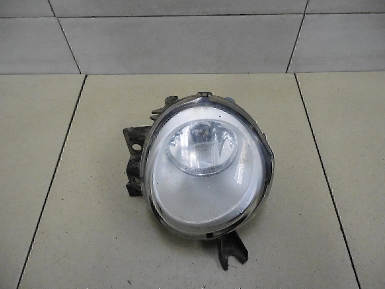 Фара противотуманная правая VW Touareg 2002-2010 - миниатюра 9