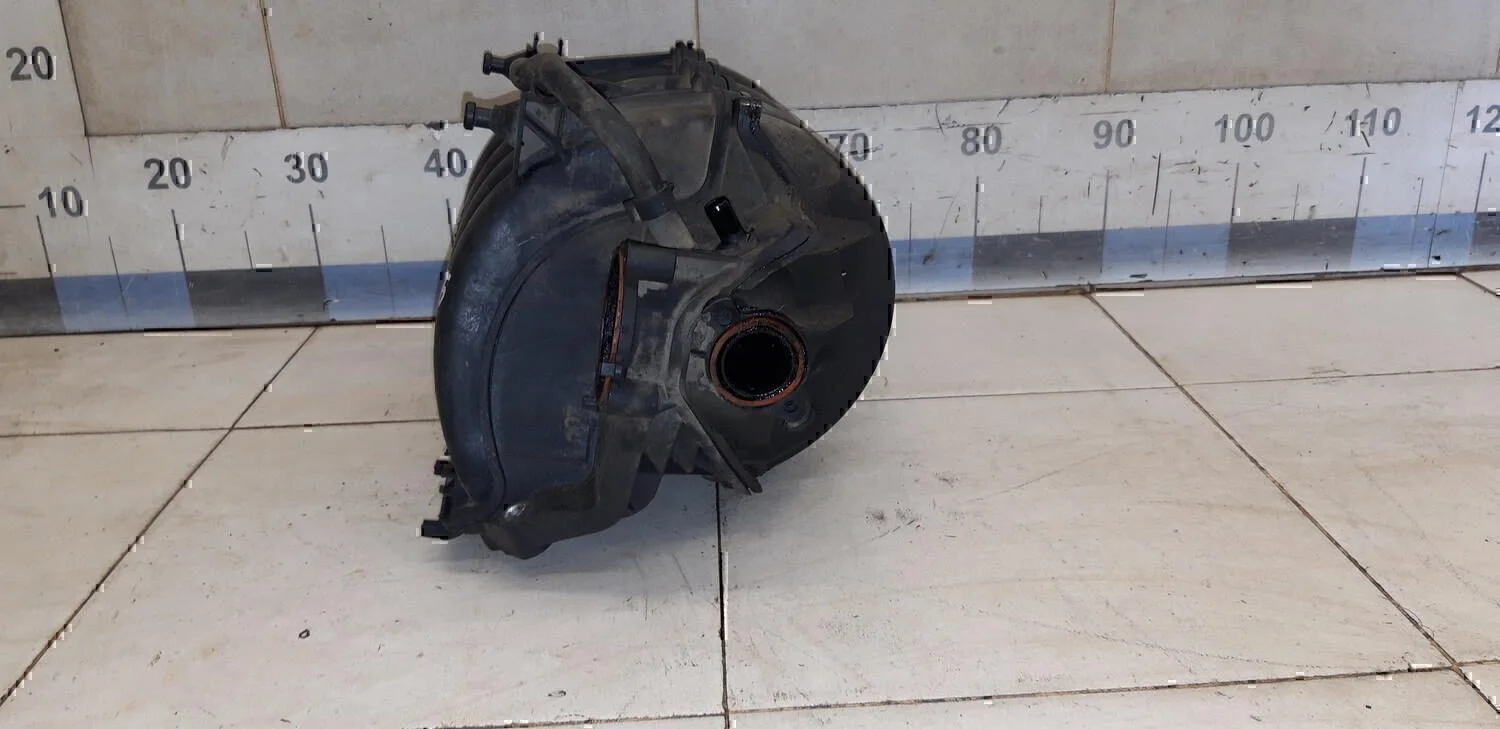 Впускной коллекор Audi Passat [B6] 2005-2010 - миниатюра 3