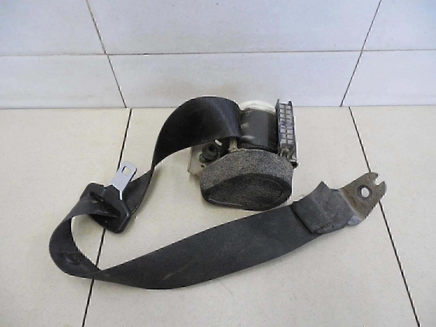 Ремень безопасности FORD Focus II 2005-2008 - миниатюра 3