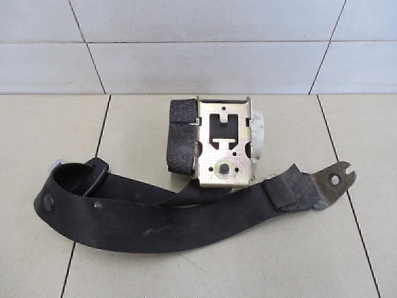 Ремень безопасности FORD Focus II 2005-2008 - миниатюра 4