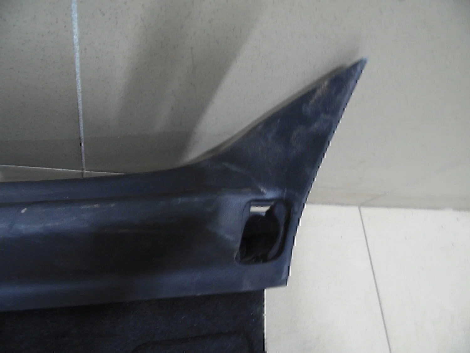 Обшивка двери багажника Lexus RX 350/450H 2009-2015 - миниатюра 5