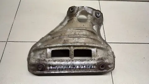 Экран тепловой TOYOTA Corolla E12 2001-2006