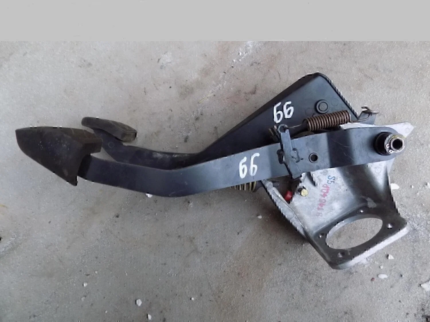 Блок педалей MERCEDES-BENZ W202 1993-2000 - миниатюра 2