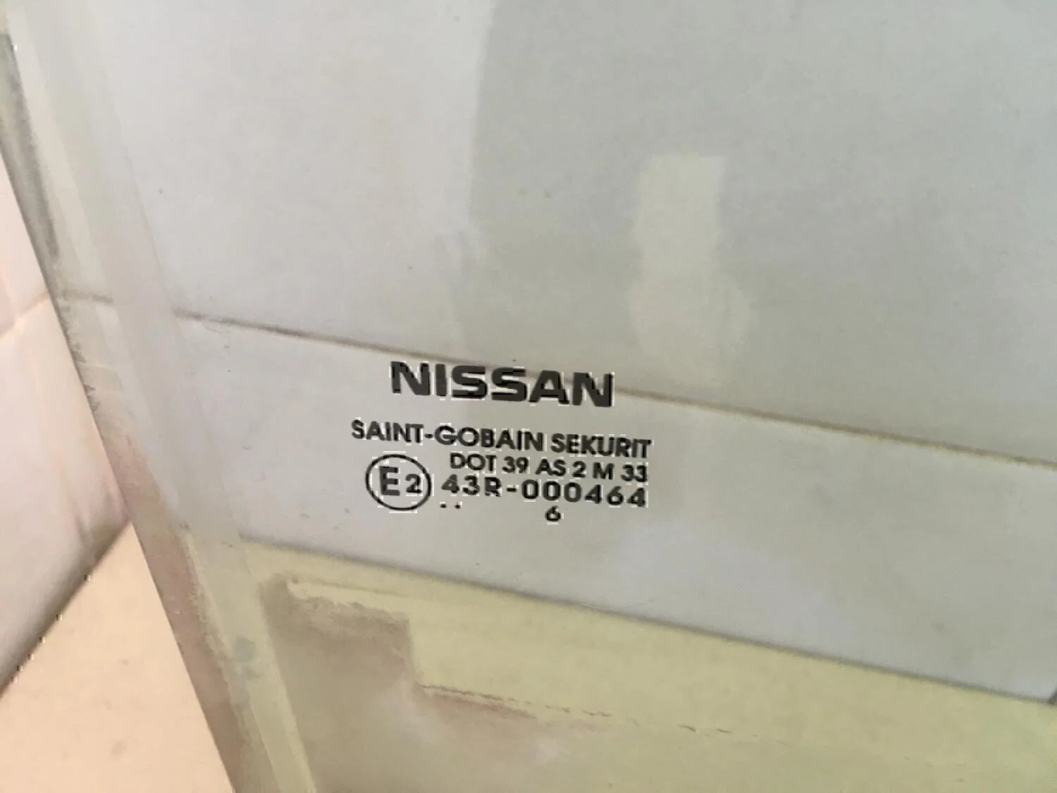 Стекло двери передней правой NISSAN Note (E11) 2006-2013 - миниатюра 3