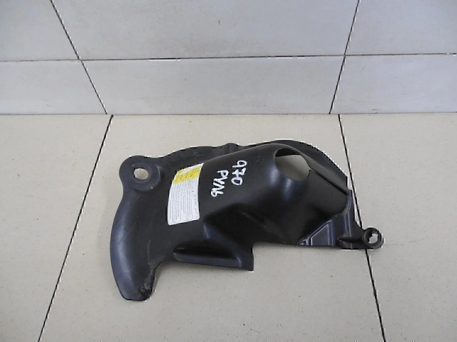 Кожух рулевой колонки SUZUKI SX4 2006-2013 - миниатюра 4