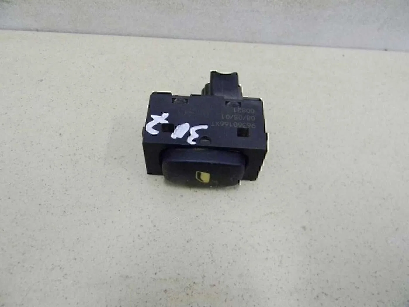 Кнопка стеклоподъемника PEUGEOT 307 2001-2007 - миниатюра 3