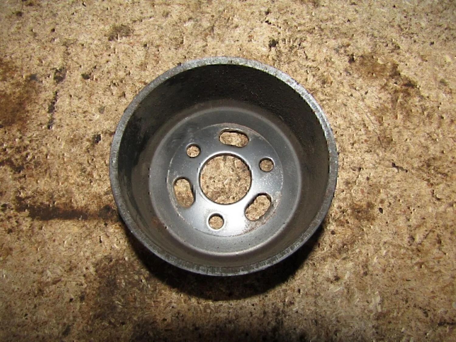 Шкив водяного насоса (помпы) NISSAN Juke (F15) 2011> - миниатюра 2