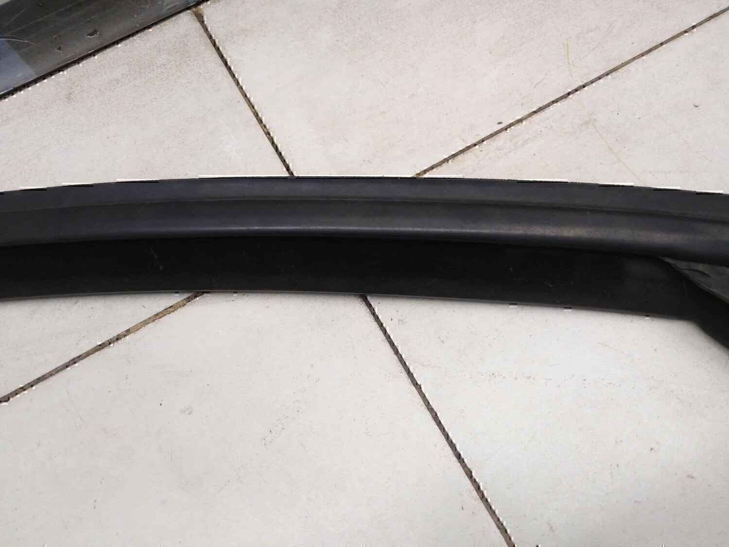 Направляющая стекла двери VW Jetta 2006-2011 - миниатюра 5