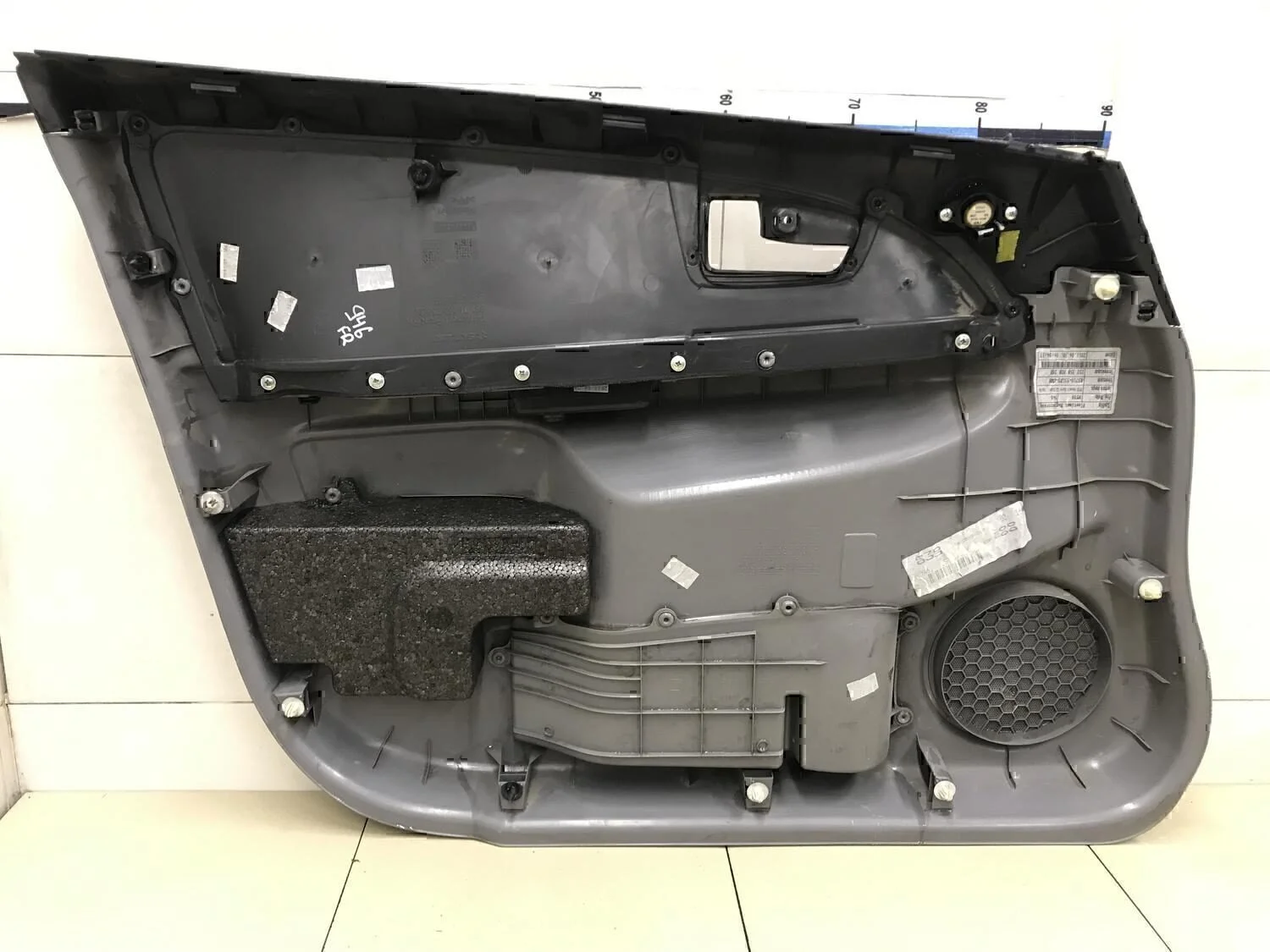 Обшивка двери передней правой SUZUKI SX4 2006-2013 - миниатюра 4