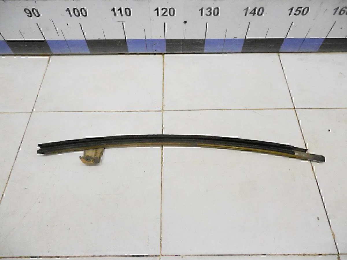 Направляющая стекла двери VW Pointer/Golf BR 2004-2009 - миниатюра 2