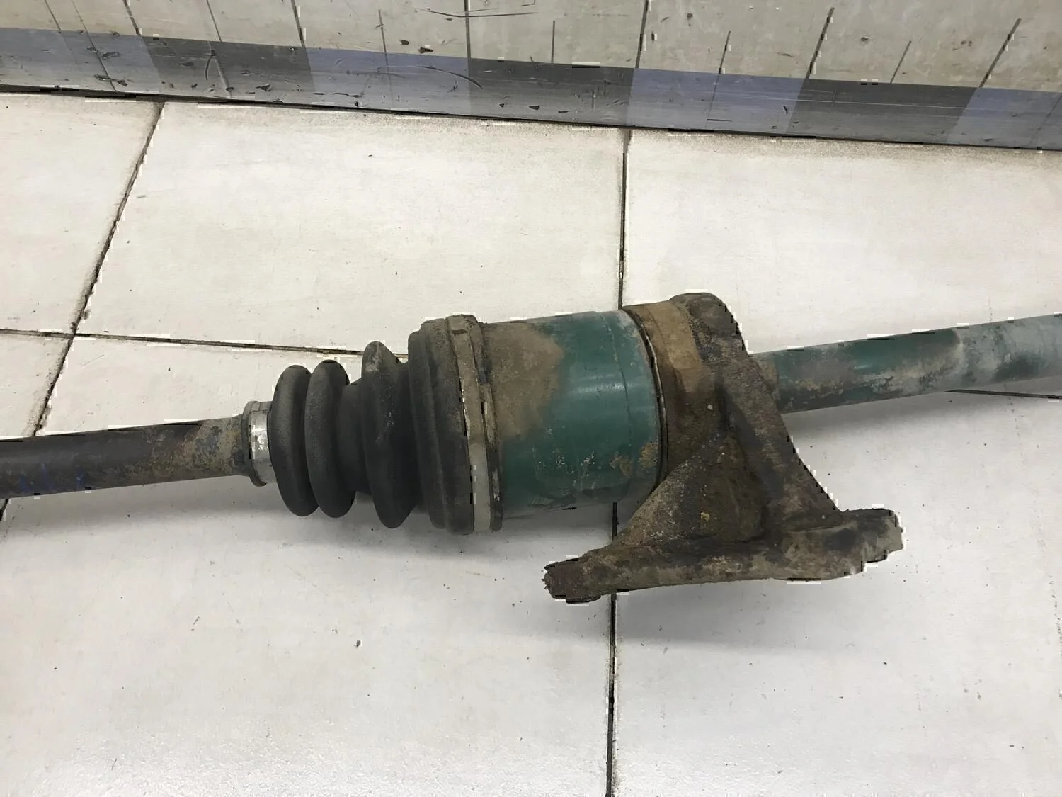 Полуось передняя правая NISSAN Almera Tino 2000-2006 - миниатюра 4