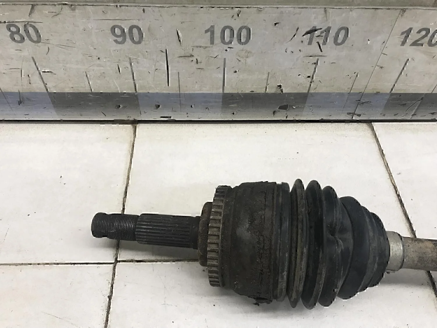 Полуось передняя правая NISSAN Almera Tino 2000-2006 - миниатюра 9
