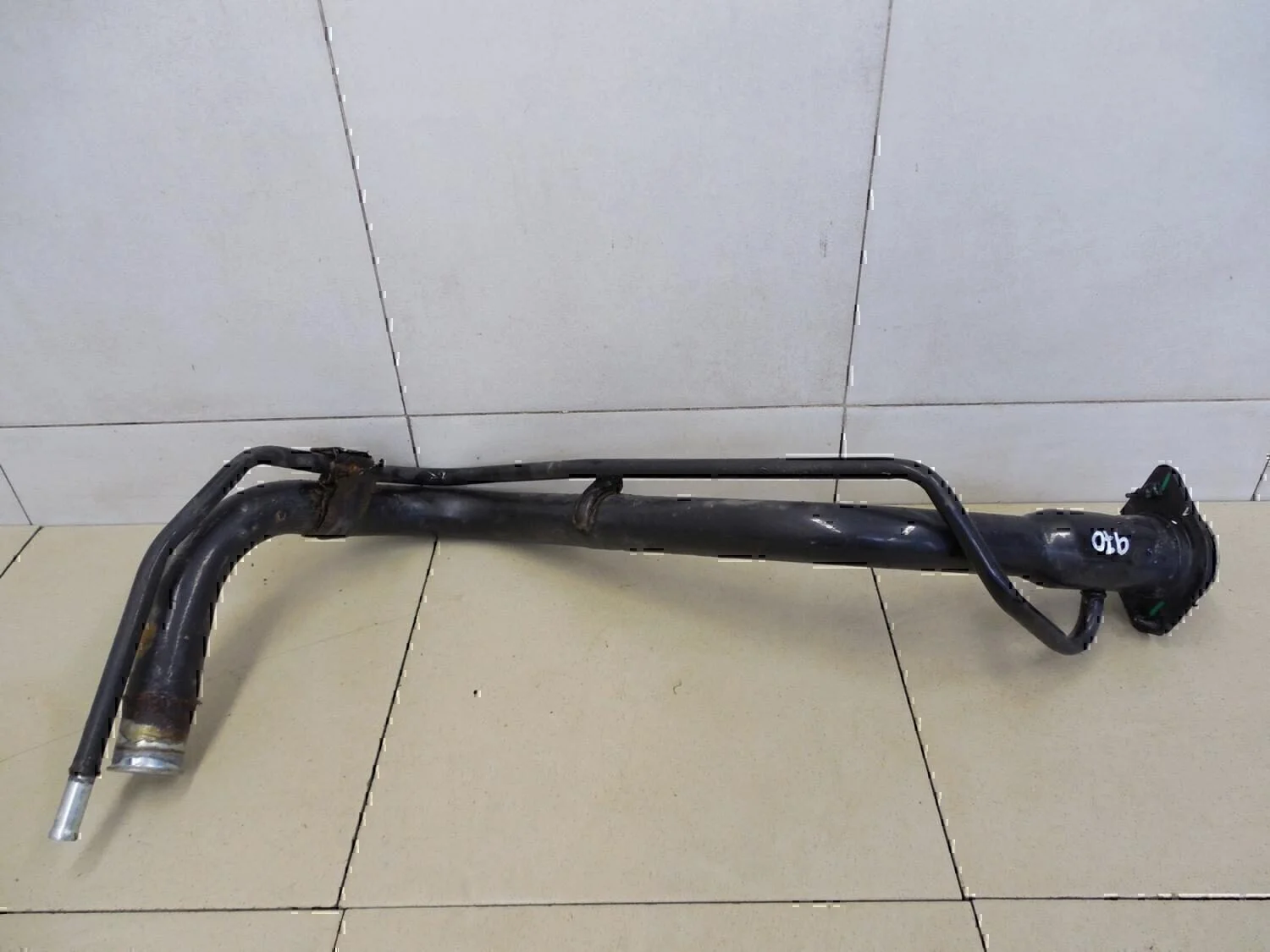 Горловина топливного бака SUZUKI SX4 2006-2013 - миниатюра 3