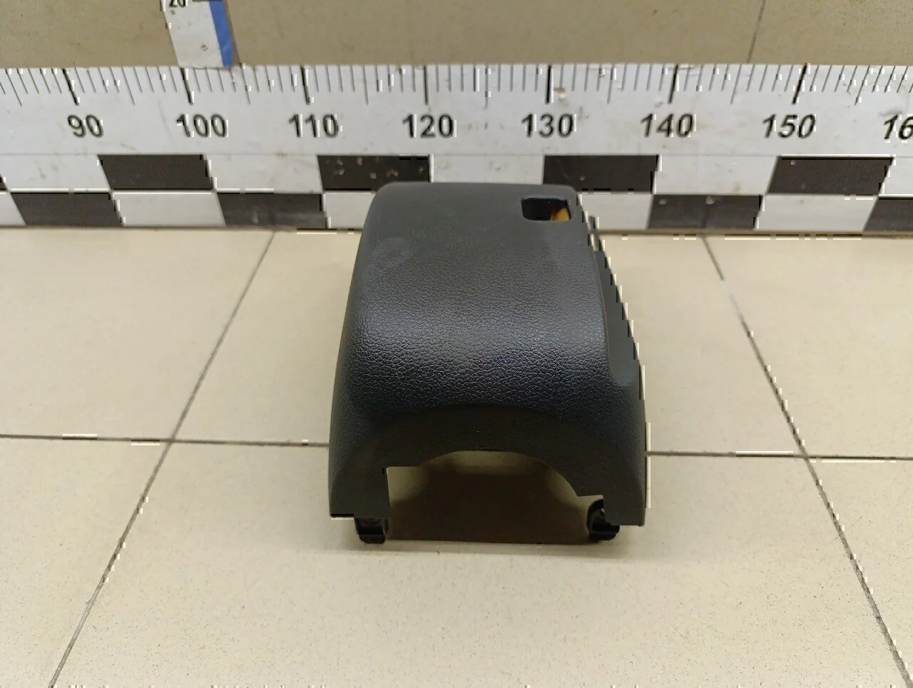 Кожух рулевой колонки нижний VW Tiguan 2011-2016 - изображение 1
