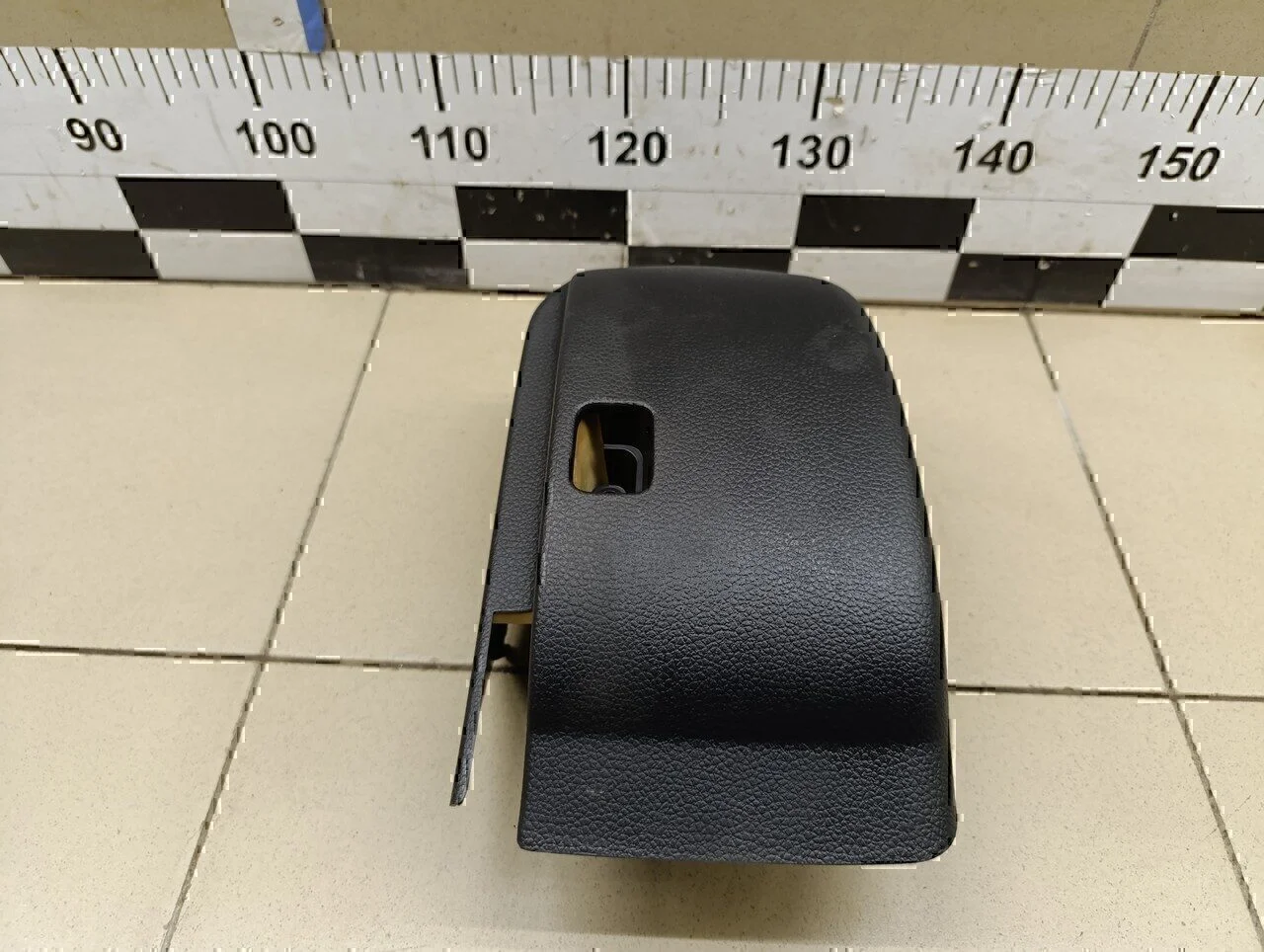 Кожух рулевой колонки нижний VW Tiguan 2011-2016 - миниатюра 3