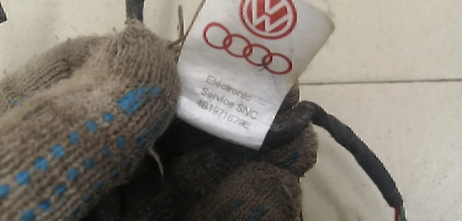 Проводка (коса) Audi Allroad quattro 2000-2005 - миниатюра 8