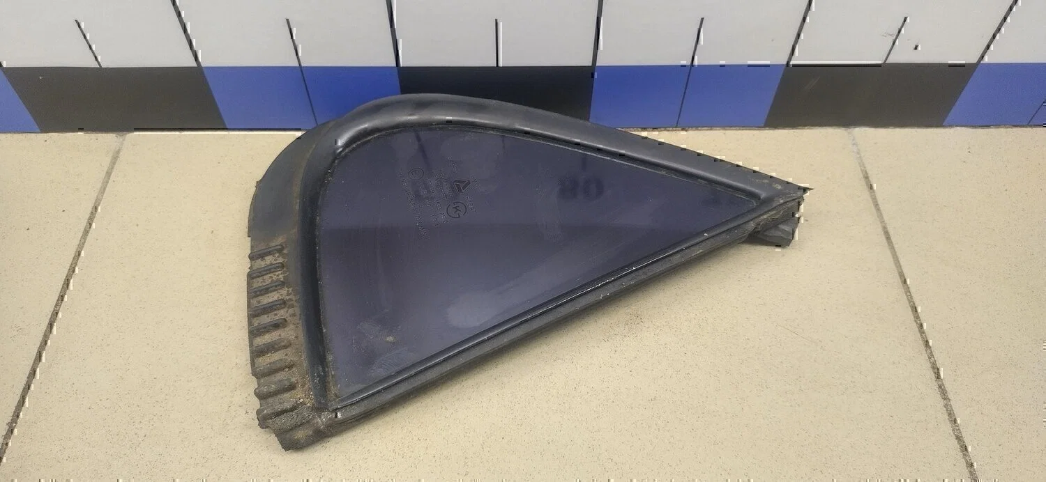 Стекло двери задней правой (форточка) Hyundai-KIA Lantra 1996-2000 - миниатюра 2