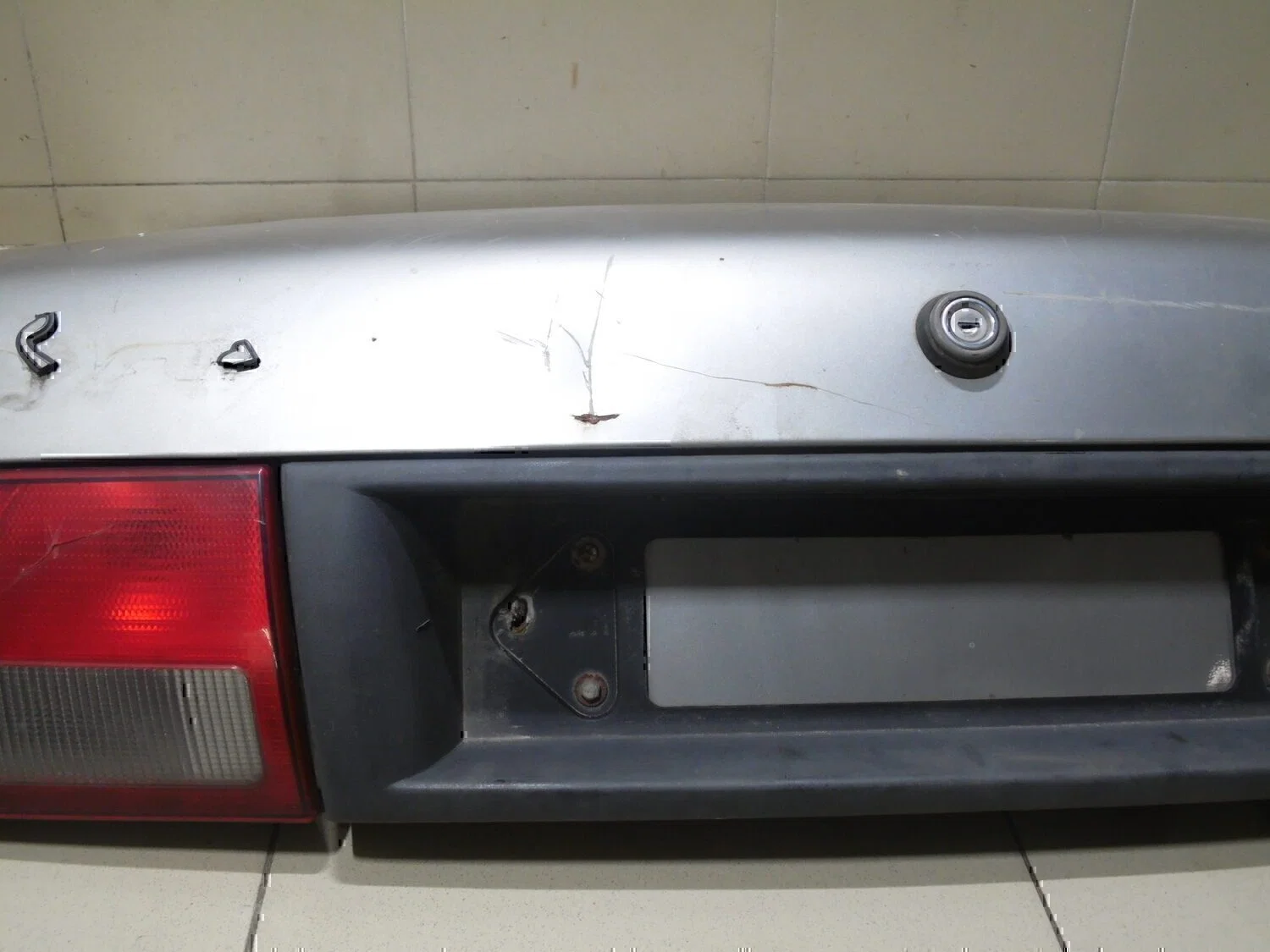 Крышка багажника GAZ Volga 31105 2004- - миниатюра 3