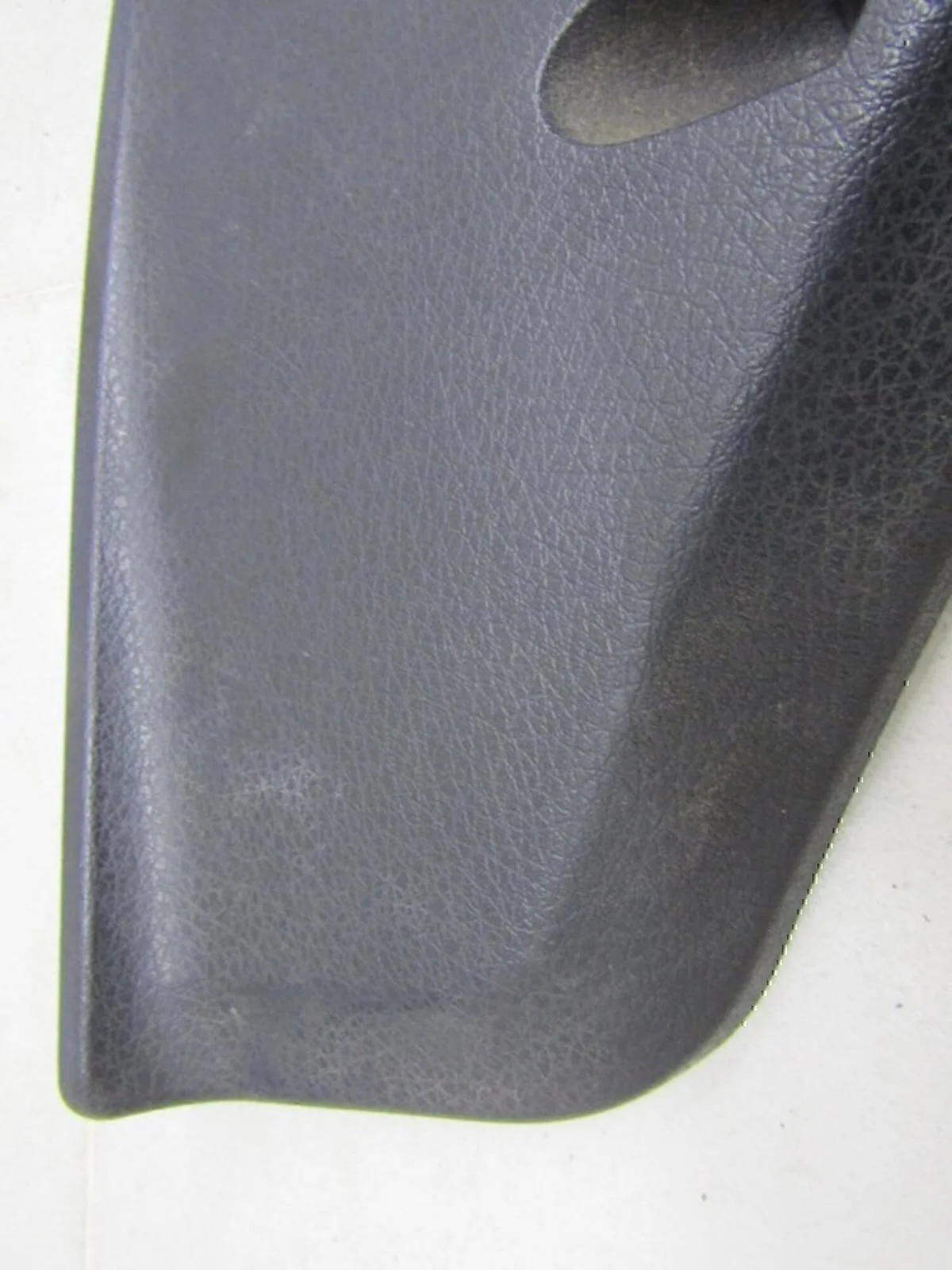 Накладка (кузов внутри) MERCEDES-BENZ W203 2000-2006 - миниатюра 4