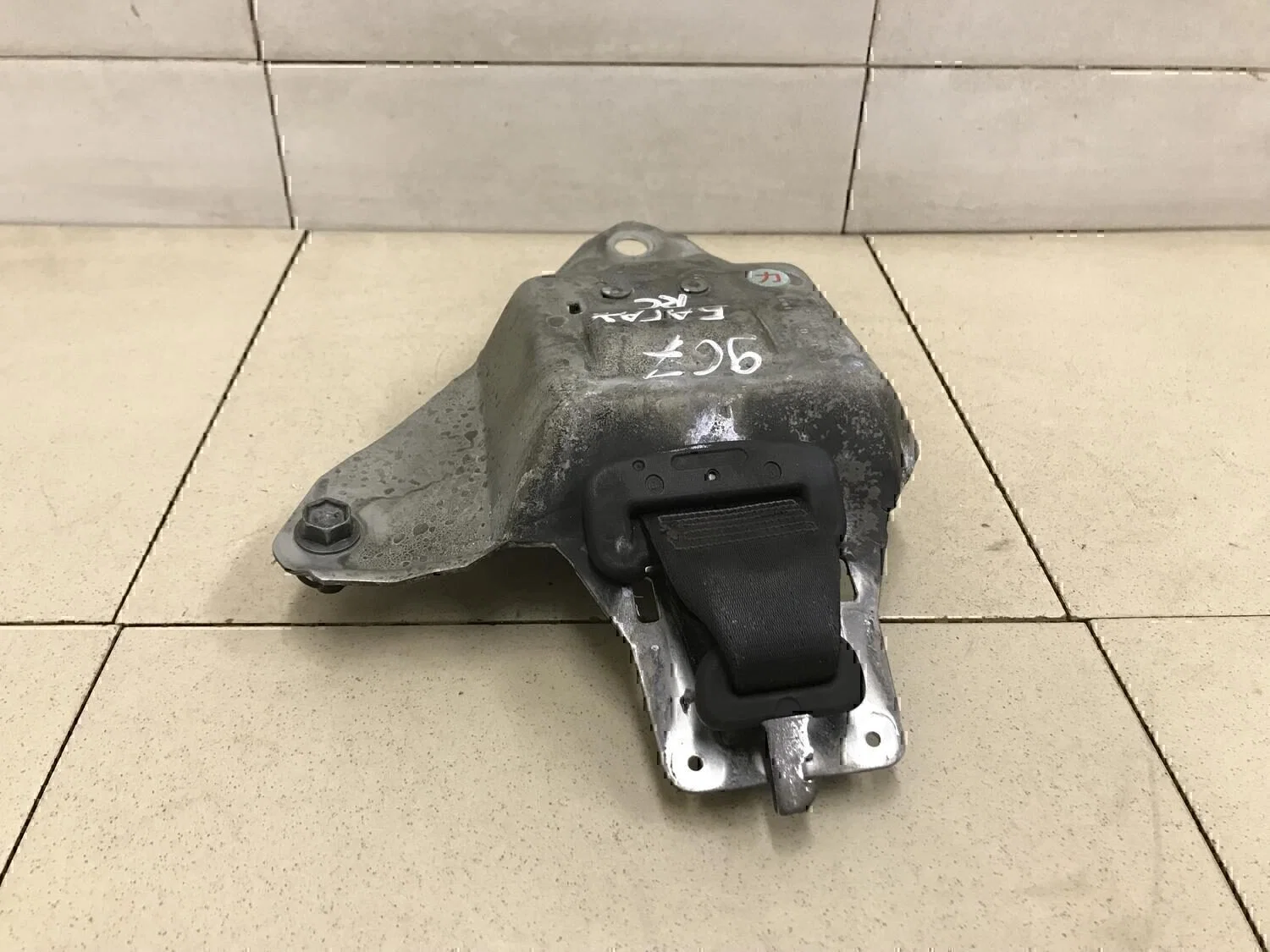 Ремень безопасности TOYOTA RAV 4 2006-2013 - миниатюра 4