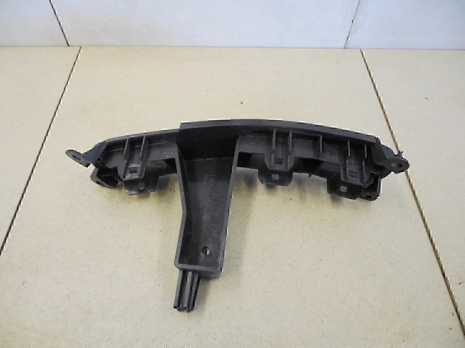 Консоль NISSAN Micra (K12E) 2002-2010 - миниатюра 3