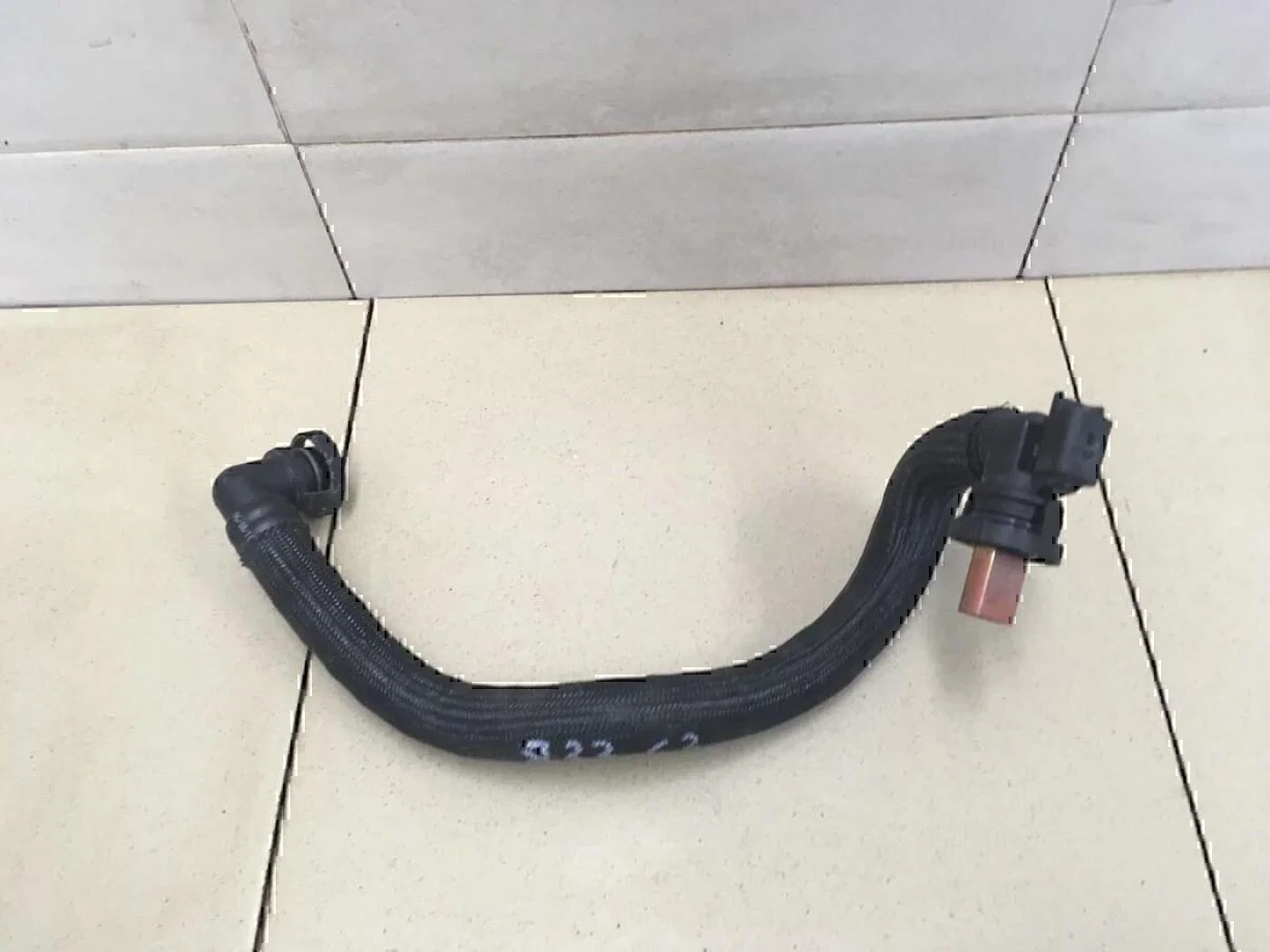 Патрубок отопителя Peugeot-Citroen C3 2009-2016 - миниатюра 3