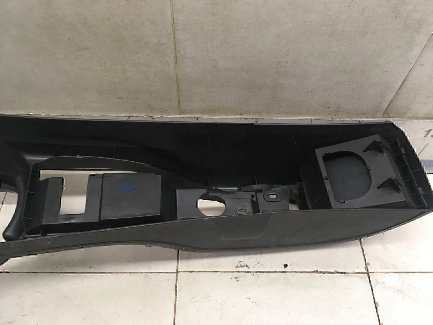 Консоль Peugeot-Citroen C4 2005-2011 - миниатюра 10
