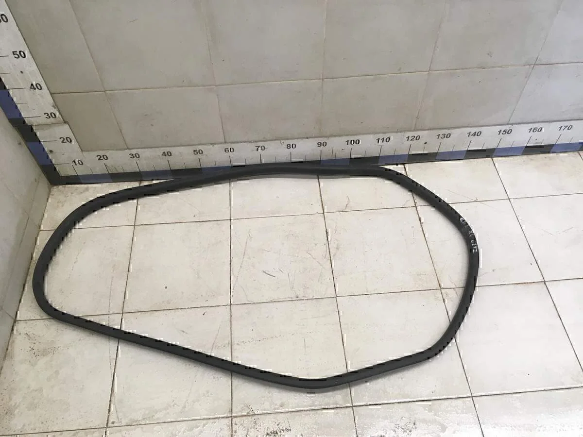 Уплотнитель (наружный) Hyundai-KIA Getz 2002-2010 - изображение 1