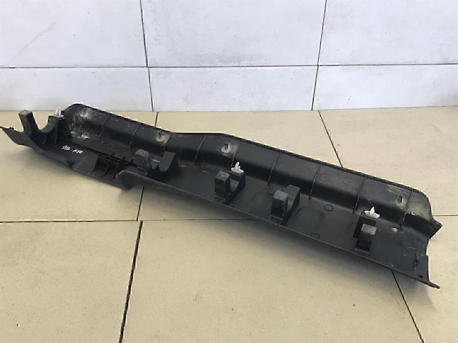 Накладка (кузов внутри) SUZUKI Grand Vitara 2006-2015 - миниатюра 3