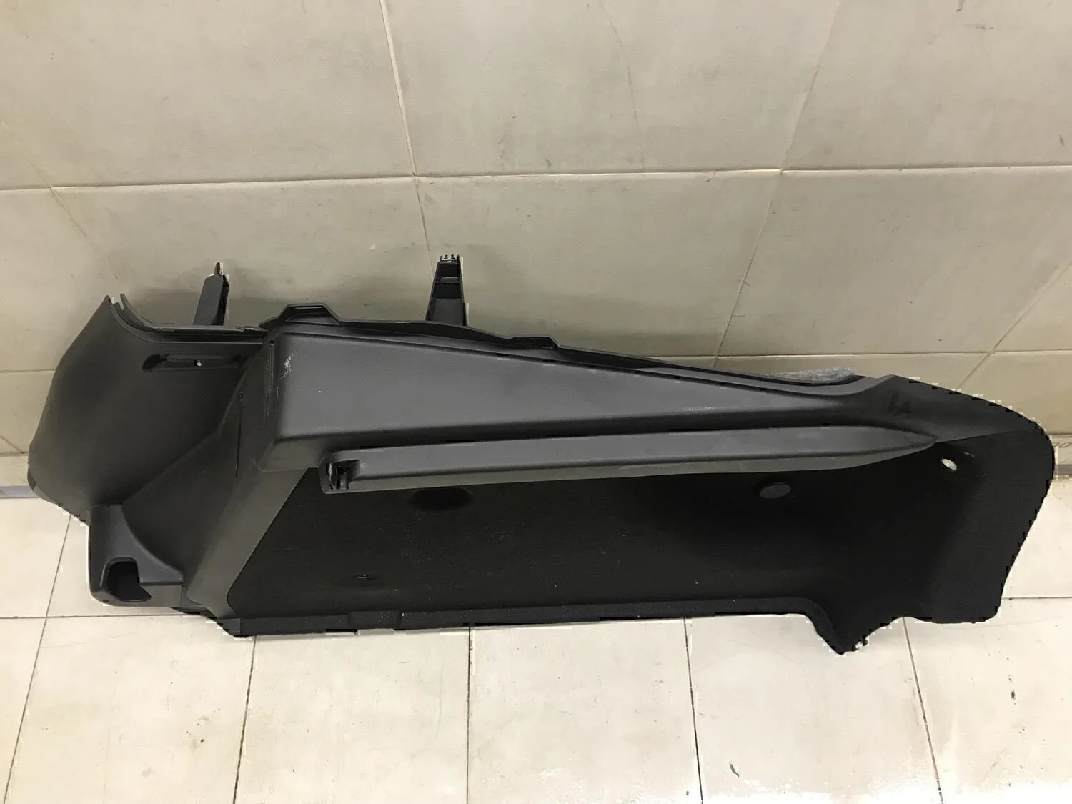 Обшивка багажника Chevrolet Cruze 2009-2016 - миниатюра 4