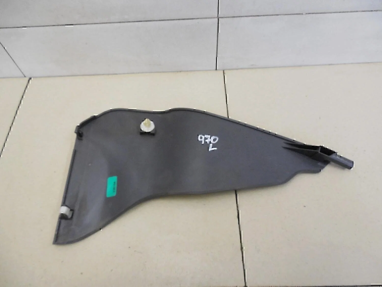 Накладка (кузов внутри) SUZUKI SX4 2006-2013 - миниатюра 3