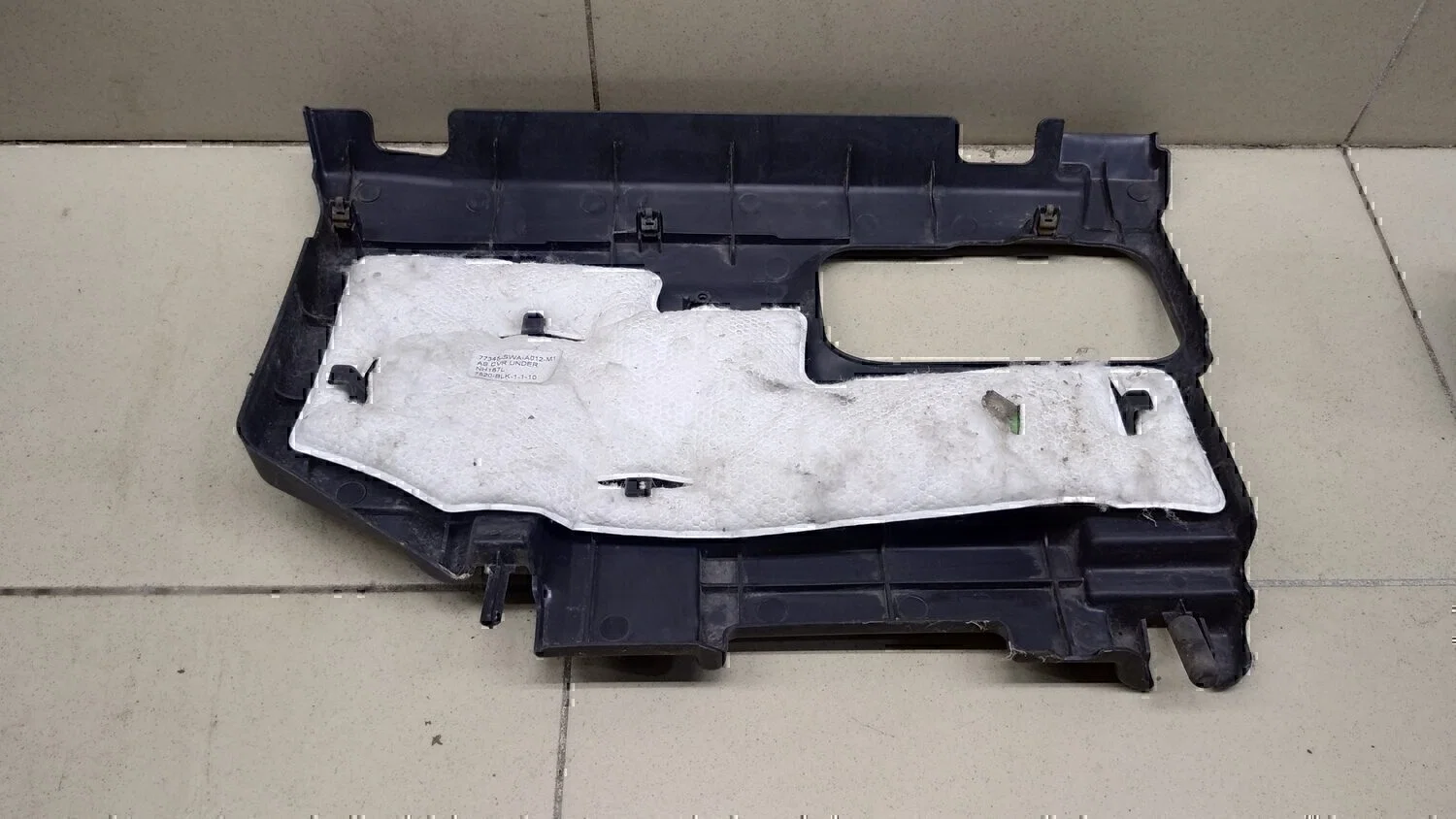 Накладка (кузов внутри) HONDA CR-V 2007-2012 - миниатюра 4