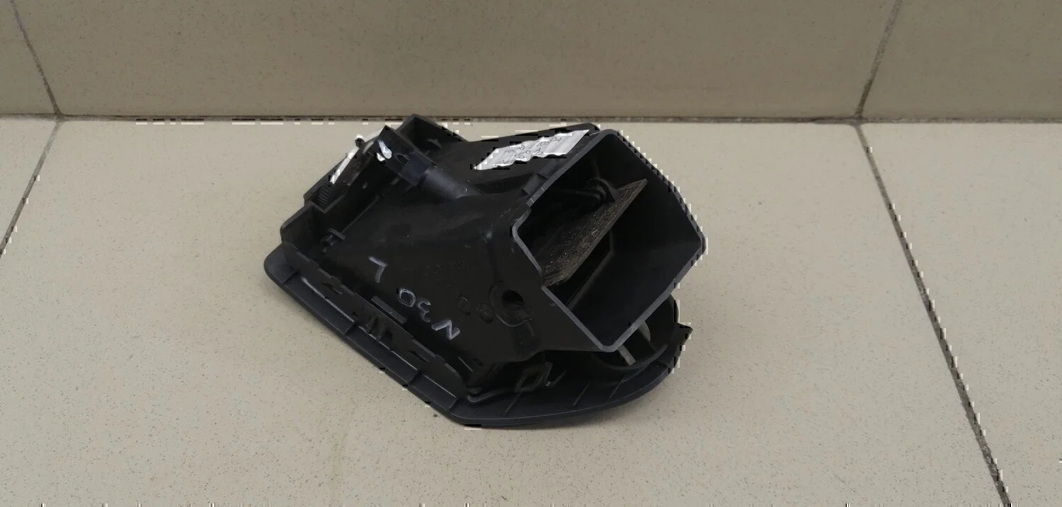 Дефлектор воздушный RENAULT Megane II 2002-2009 - миниатюра 7