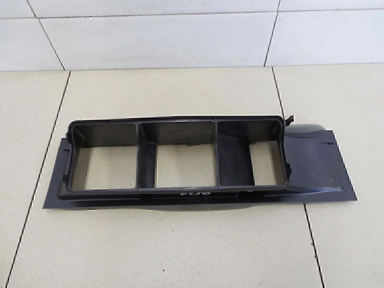 Воздуховод VW Golf V 2003-2009 - миниатюра 2