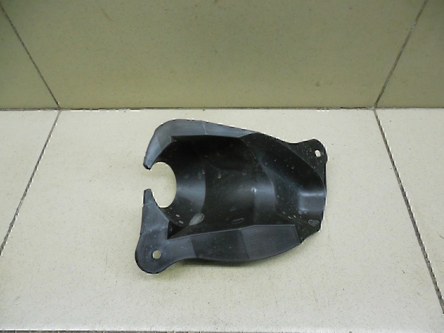 Пыльник TOYOTA Yaris 2005-2011 - миниатюра 3