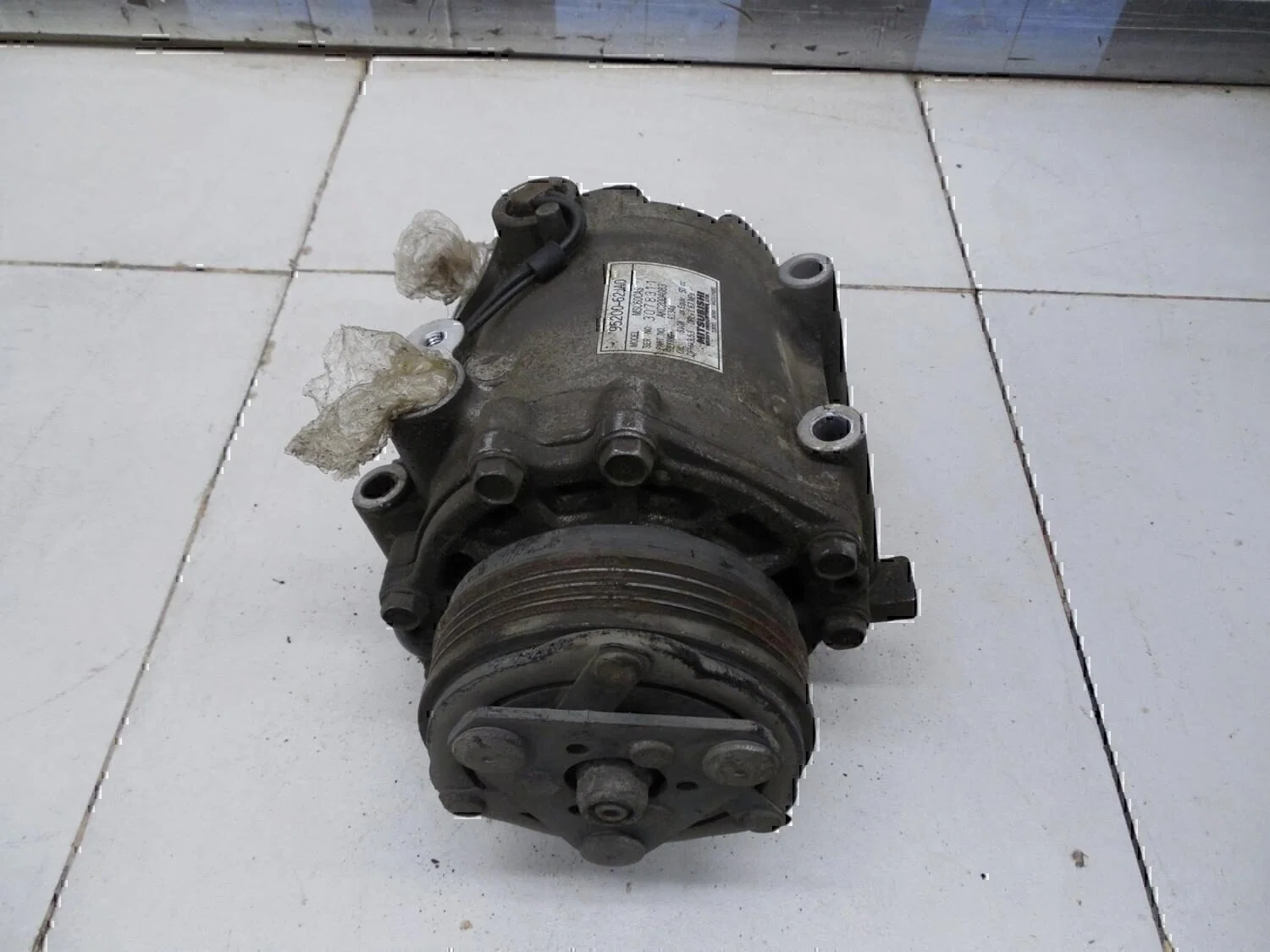 Компрессор системы кондиционирования SUZUKI Swift 2004-2010 - миниатюра 8
