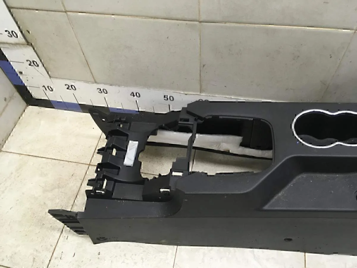 Консоль GEELY EMGRAND X7 2013> - миниатюра 2