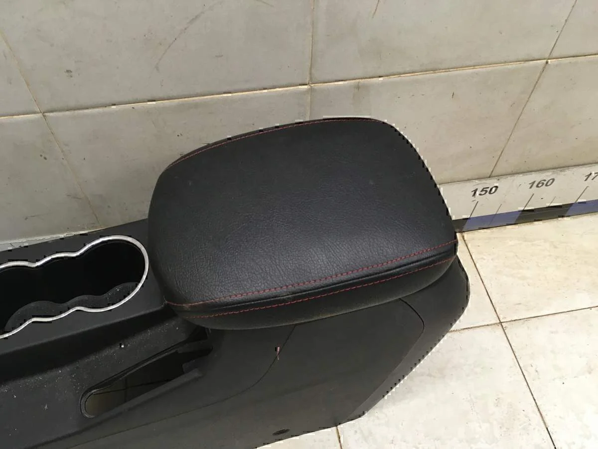 Консоль GEELY EMGRAND X7 2013> - миниатюра 4