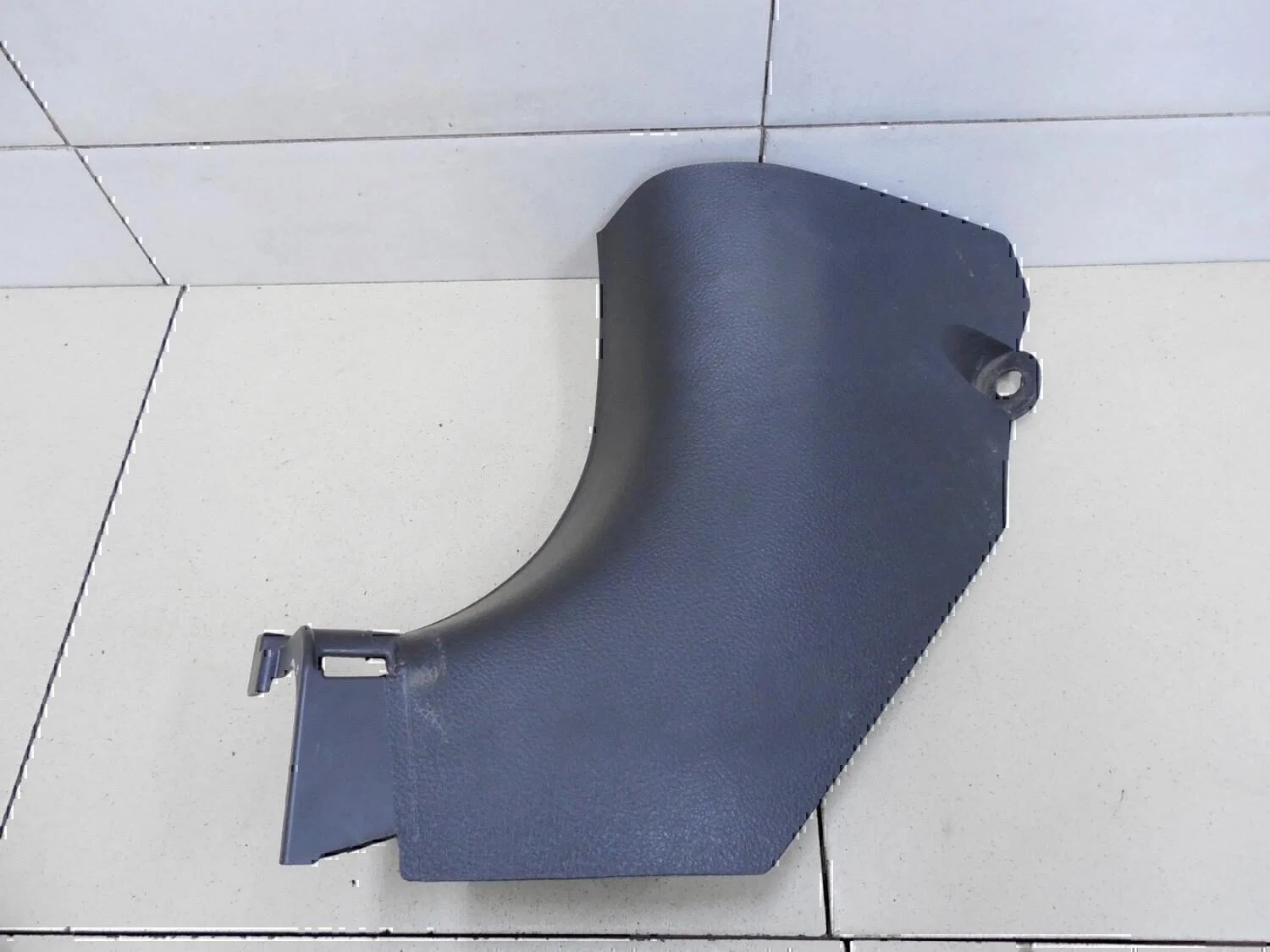 Обшивка стойки NISSAN X-Trail (T31) 2007-2014 - изображение 1