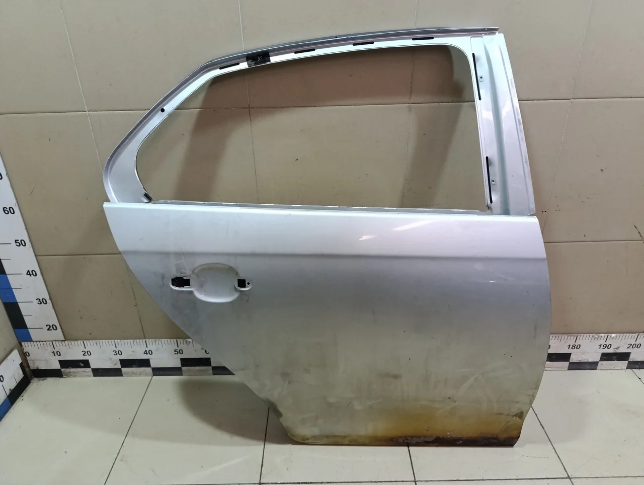 Дверь задняя правая VW Jetta 2006-2011 - изображение 1