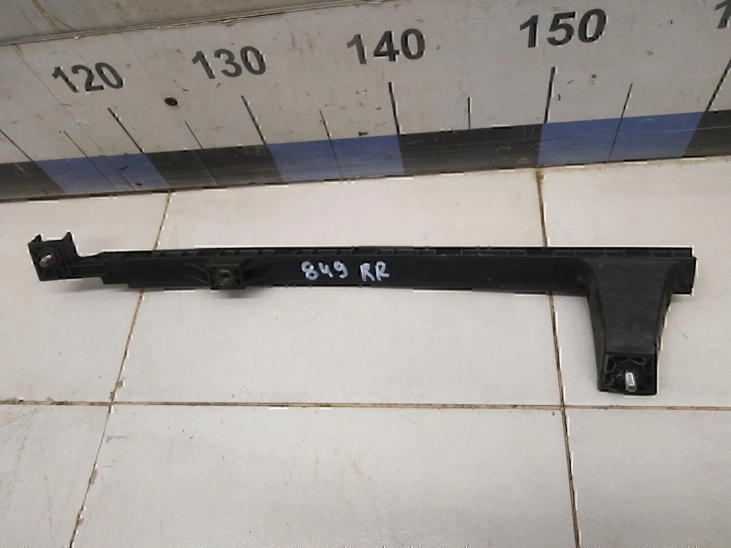 Направляющая стекла двери Hyundai-KIA Elantra 2006-2011 - миниатюра 2