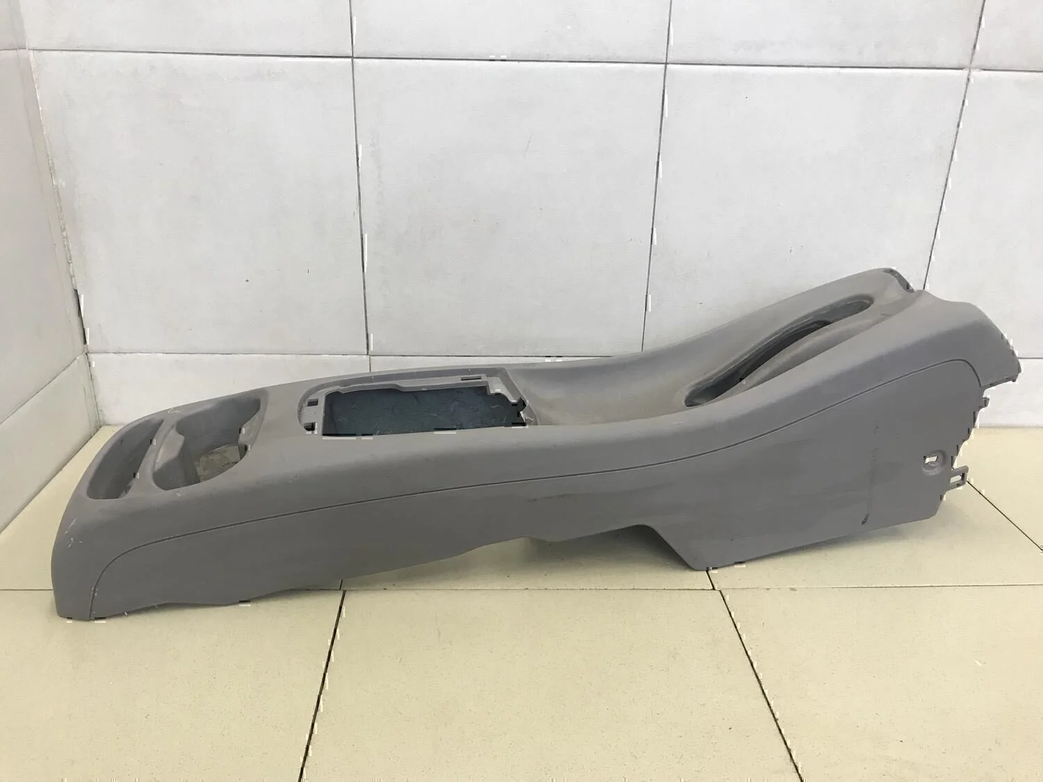 Консоль NISSAN Almera Tino 2000-2006 - миниатюра 2