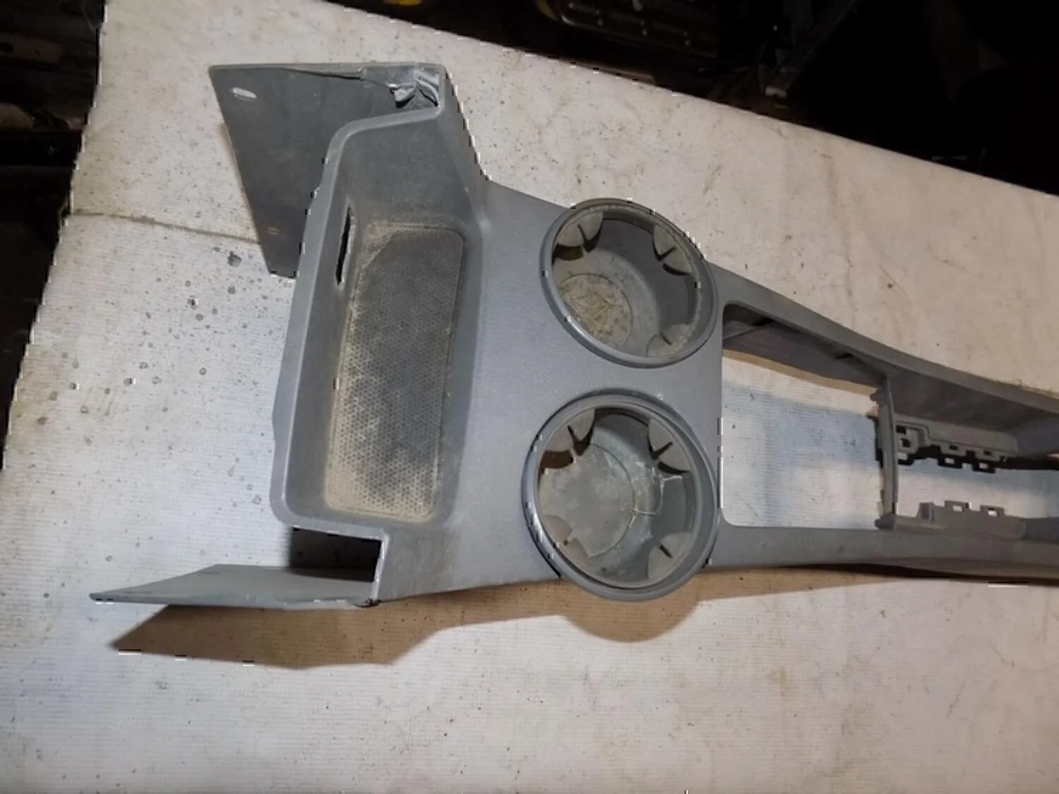 Консоль Hyundai-KIA RIO 2000-2004 - миниатюра 4