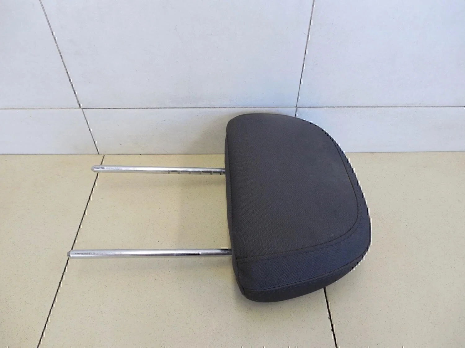 Подголовник OPEL Antara 2007-2015 - миниатюра 2
